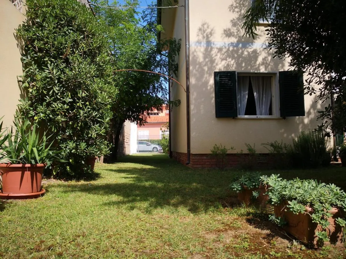 Aparthotel Terrazza,Giardino Al Mare Marina di Pietrasanta 0*,  Italien