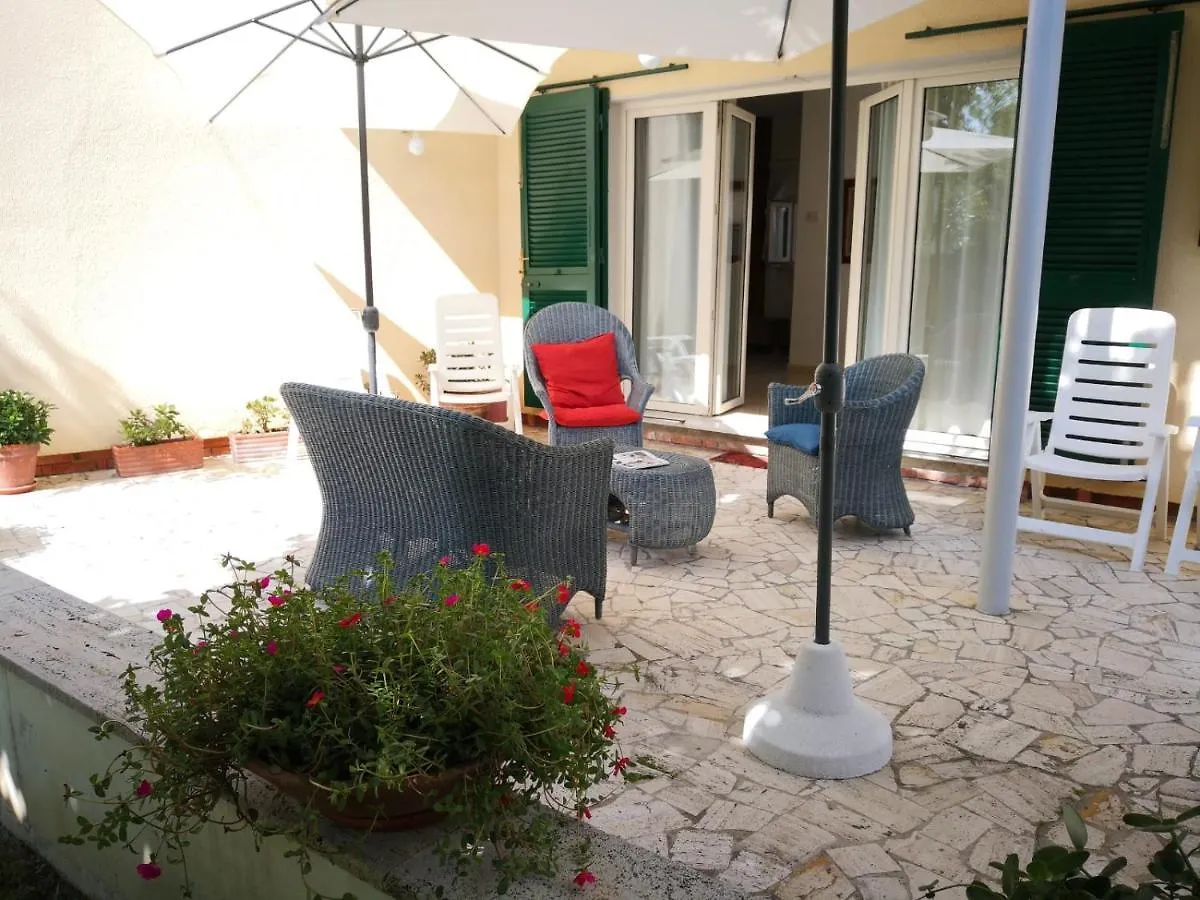 Aparthotel Terrazza,Giardino Al Mare Marina di Pietrasanta 0*,